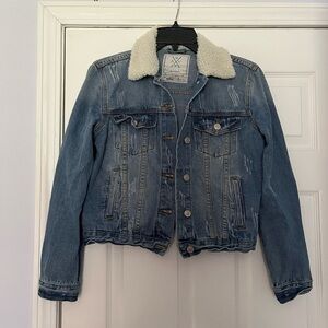 Blue Denim Jacket with Sherpa Lining - Women’s Medium